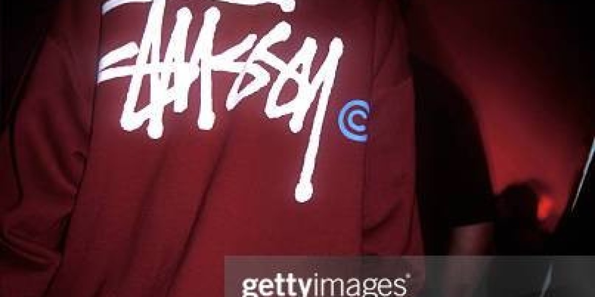 Stussy and the Stussy Hoodie: A Winter Style Icon in London