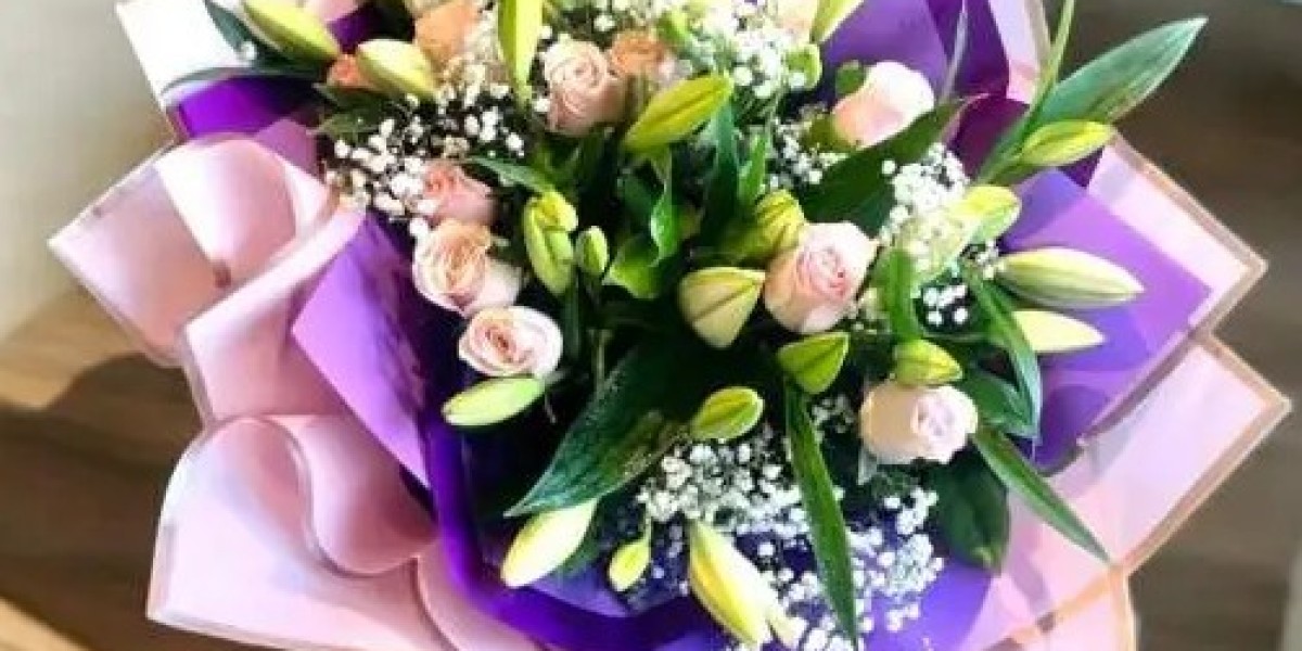 Expressing Heartfelt Condolences with Sympathy Flowers in Calgary