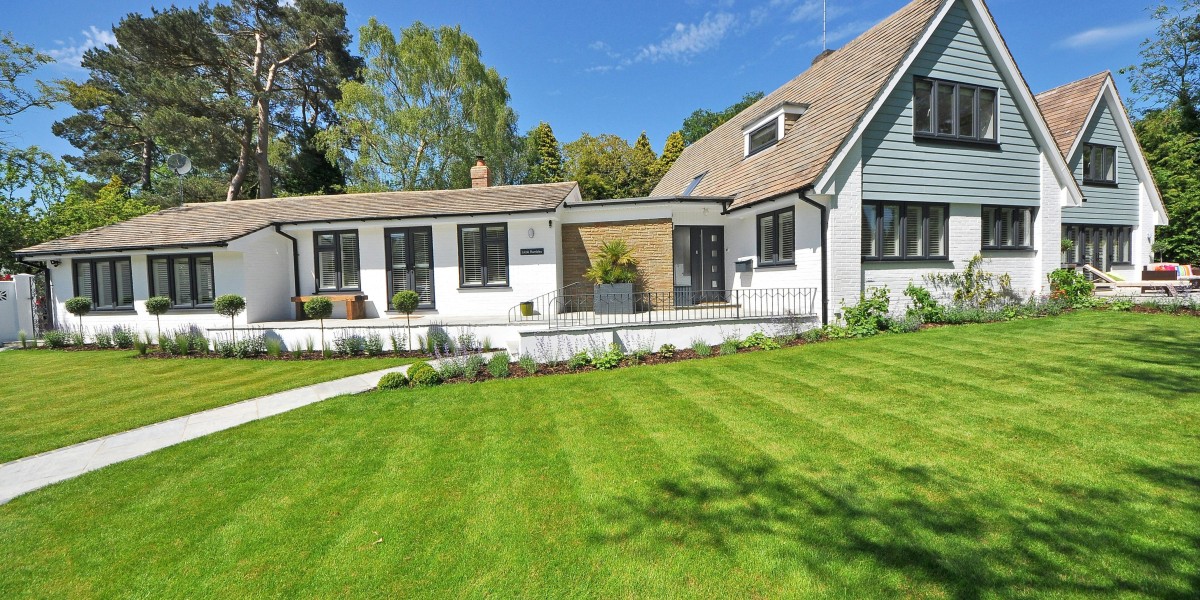 Selling a Rental Property with Tenants: A Complete Landlord’s Guide