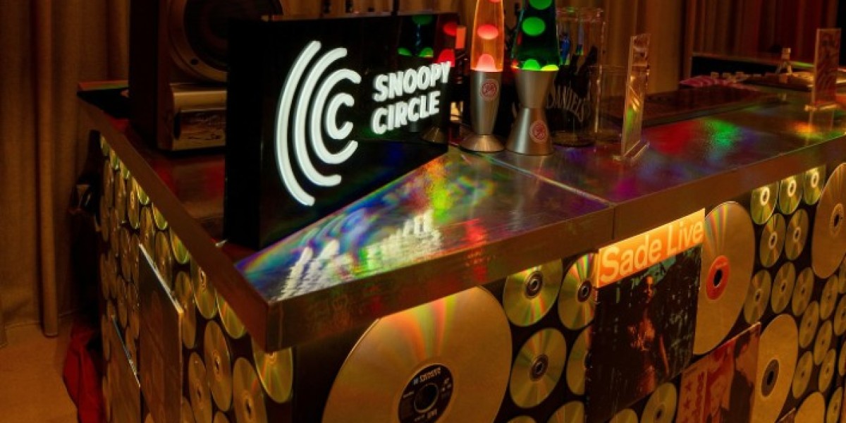 Elevate Your Event: How Snoopy Circle Redefines Bar Services in Dubai