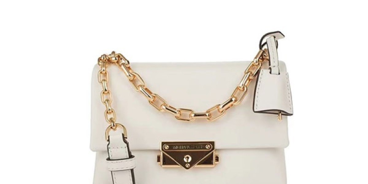 MK Cece與人氣包款選購指南