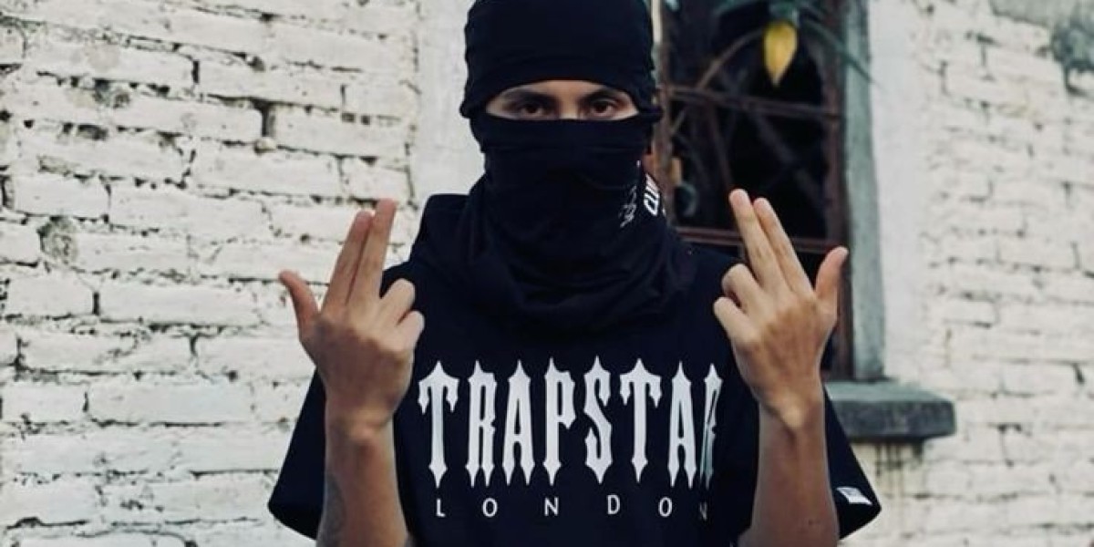 Trapstar Hoodie London: The Ultimate Symbol of Urban Streetwear Culture