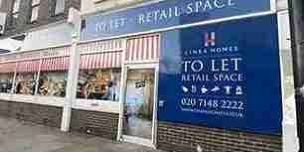 Essential Lighting Requirements for Construction Site Hoardings