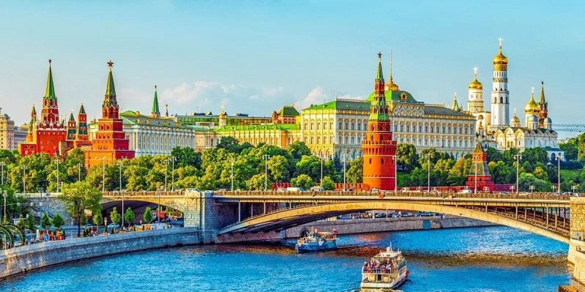 Russia Tour Packages for Honeymoon | Price , Itinerary & Best Places to Visit