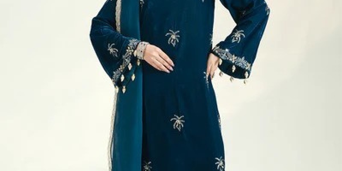 Ready to Wear Fashion in Pakistan