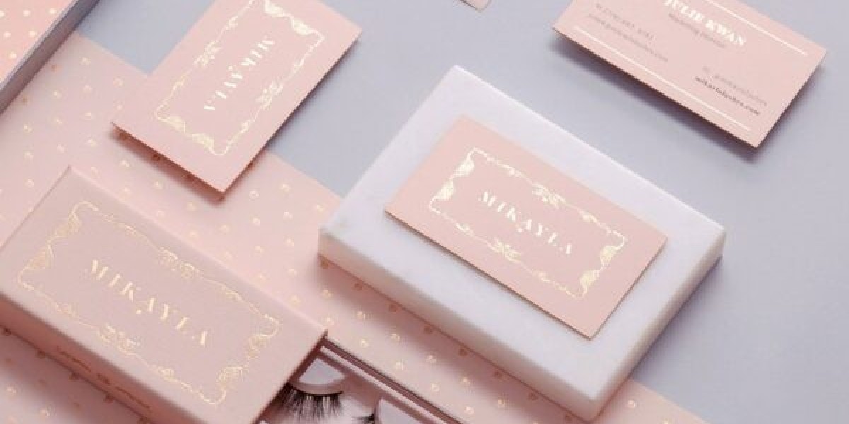 Eyelash Box: Elevating Lash Presentation and Brand Value