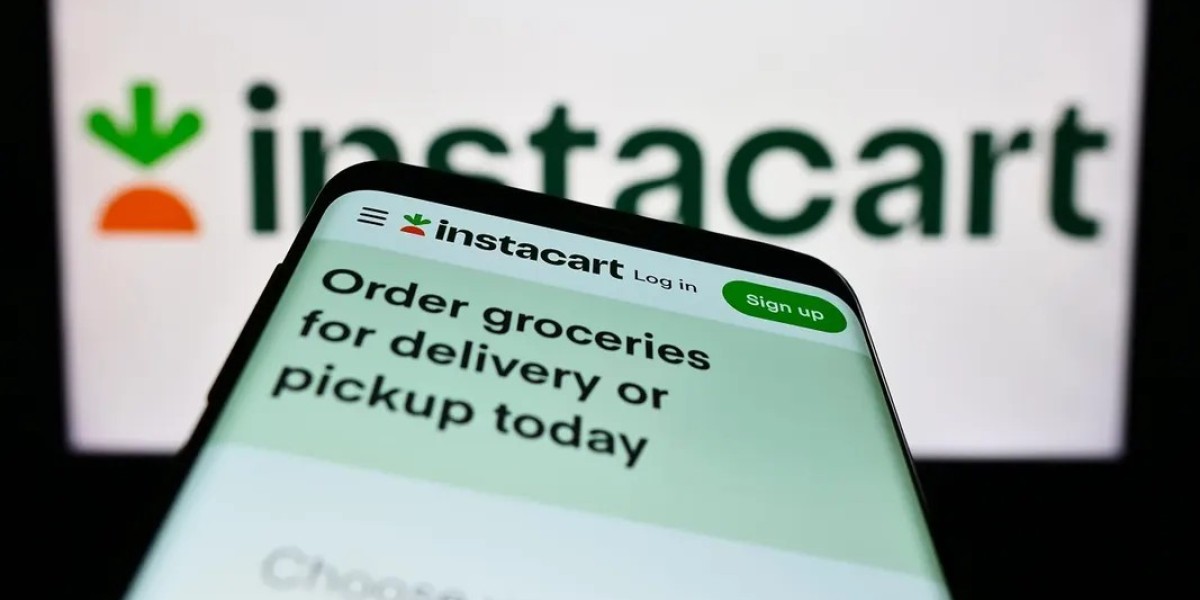Instacart vs. Traditional Grocery Shopping: Pros and Cons