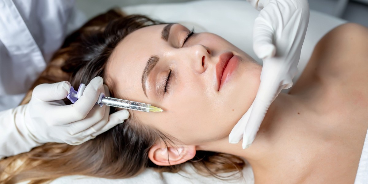 Peptide Treatment for Aging: What People Want to Know